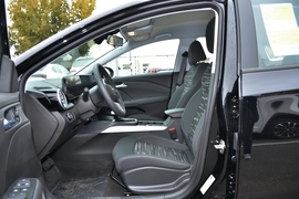 2023款雪佛兰科鲁泽