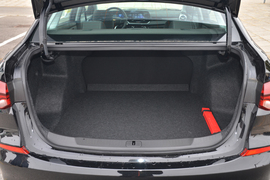 2023款雪佛兰科鲁泽