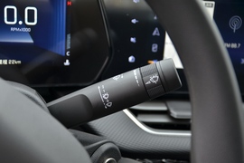 2023款雪佛兰科鲁泽