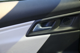 2022款雪铁龙凡尔赛C5