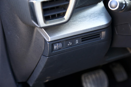 2022款雪铁龙凡尔赛C5