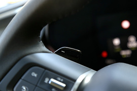 2022款雪铁龙凡尔赛C5