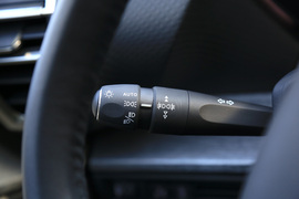 2022款雪铁龙凡尔赛C5