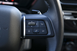 2022款雪铁龙凡尔赛C5