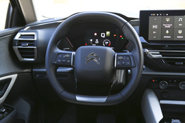 2022款雪铁龙凡尔赛C5