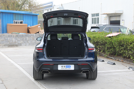 2023款保时捷Macan