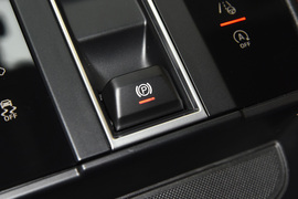 2023款保时捷Macan