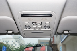 2022款东风风行T5