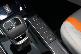 2022款东风风行T5