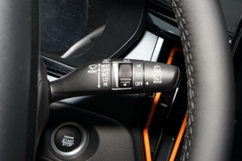 2022款东风风行T5