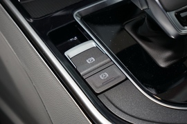 2022款东风风行T5