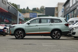   2022款东风风行T5 马赫版 1.5T DCT燃擎款七座
