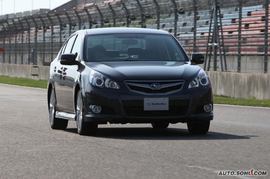 2010款斯巴鲁力狮