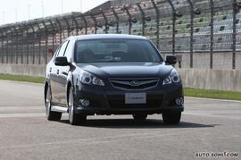 2010款斯巴鲁力狮