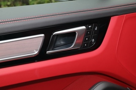 2023款保时捷Cayenne