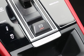 2023款保时捷Cayenne