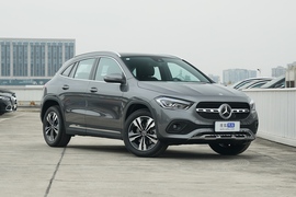 2023款奔驰GLA
