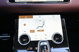 2022款路虎揽胜极光L