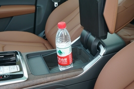   2023款奥迪Q7 45 TFSI quattro S line运动型
