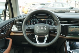 2023款奥迪Q7