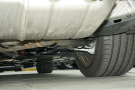 2023款宝马M3四门轿车