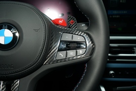 2023款宝马M3四门轿车