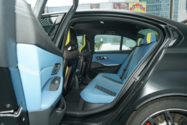 2023款宝马M3四门轿车