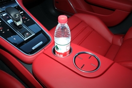 2023款保时捷Panamera