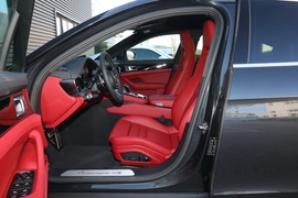 2023款保时捷Panamera