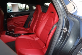 2023款保时捷Panamera