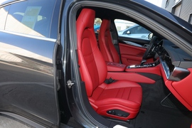 2023款保时捷Panamera