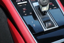 2023款保时捷Panamera