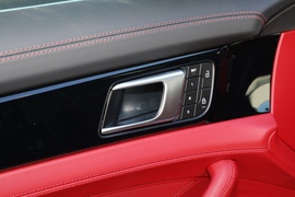 2023款保时捷Panamera