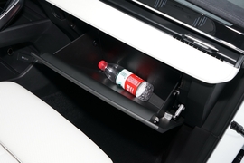 2023款吉利博越L