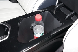 2023款吉利博越L