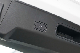 2023款吉利博越L