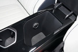 2023款吉利博越L