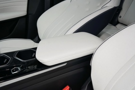 2023款吉利博越L