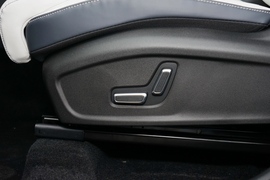 2023款吉利博越L