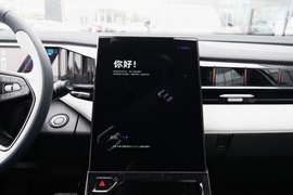 2023款吉利博越L