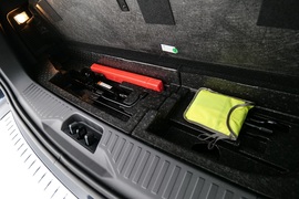 2023款福特新领裕