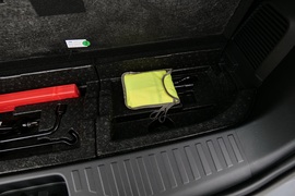 2023款福特新领裕