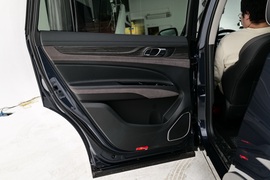 2023款福特新领裕