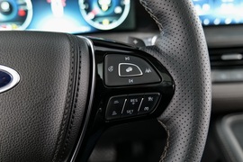 2023款福特新领裕