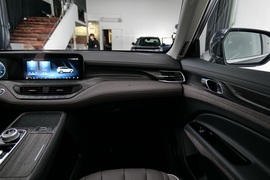 2023款福特新领裕