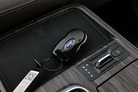 2023款福特新领裕