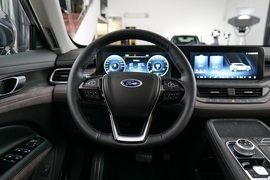 2023款福特新领裕