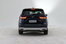 2023款福特新领裕