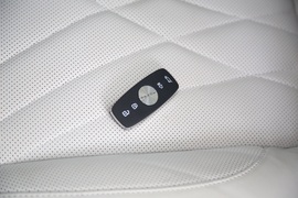 2023款荣威RX9