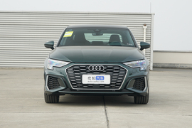   2023款奥迪A3L Limousine 35 TFSI 时尚运动型
